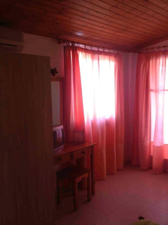Ionian Breeze Apartments Kavos Bilik gambar